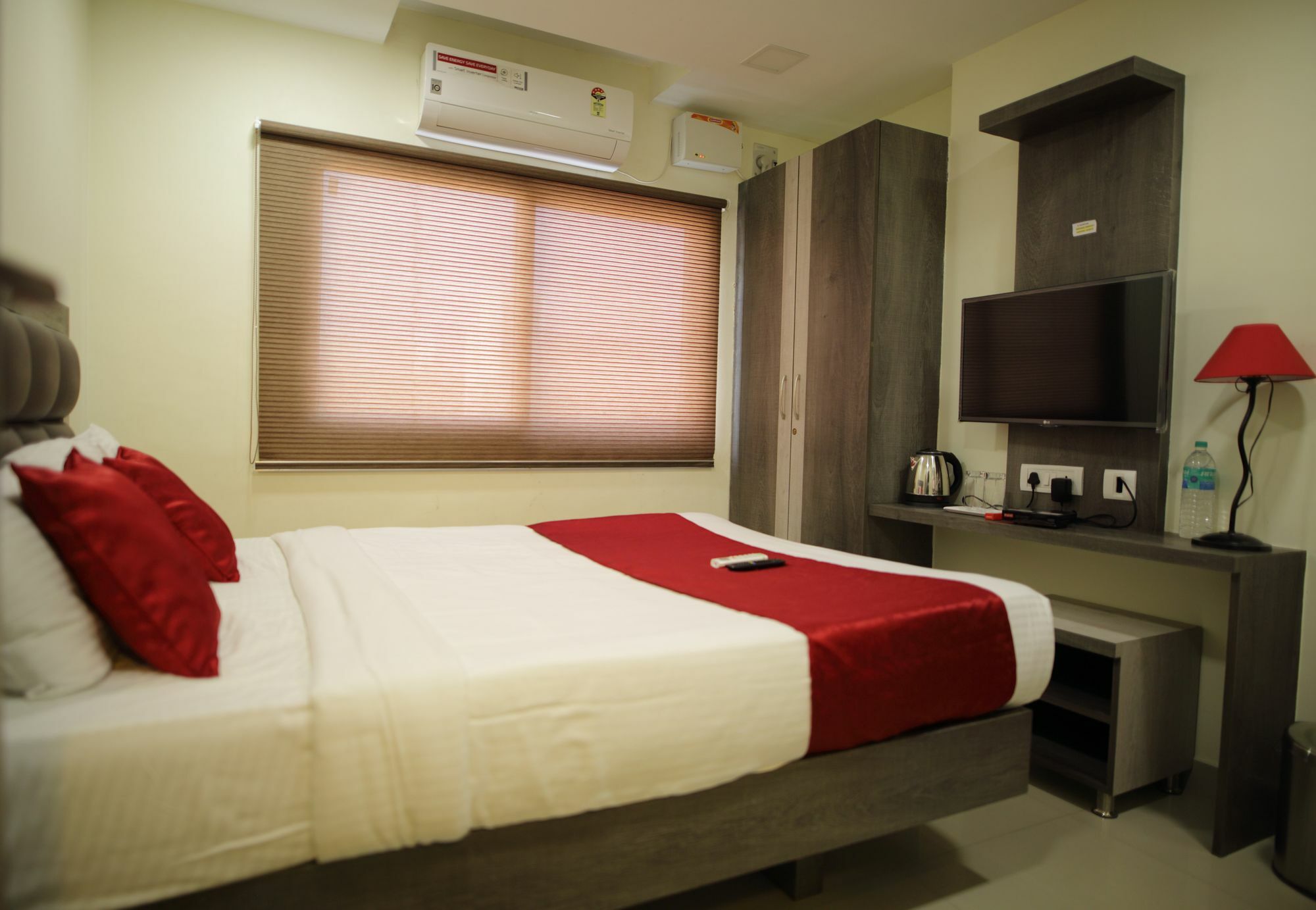 Venture Park, Omr, Thoraipakkam, Chennai Hotel Exterior foto