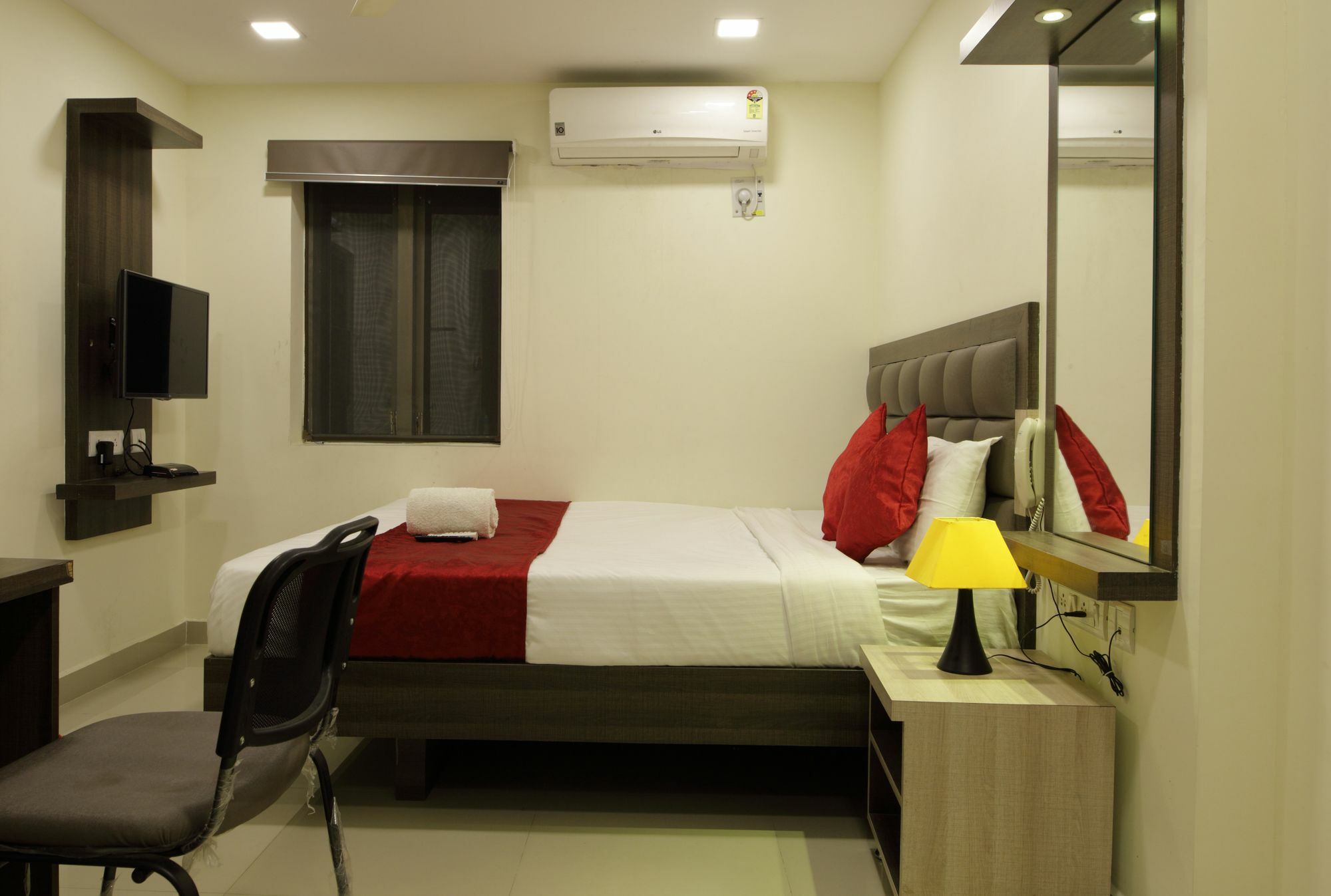 Venture Park, Omr, Thoraipakkam, Chennai Hotel Exterior foto