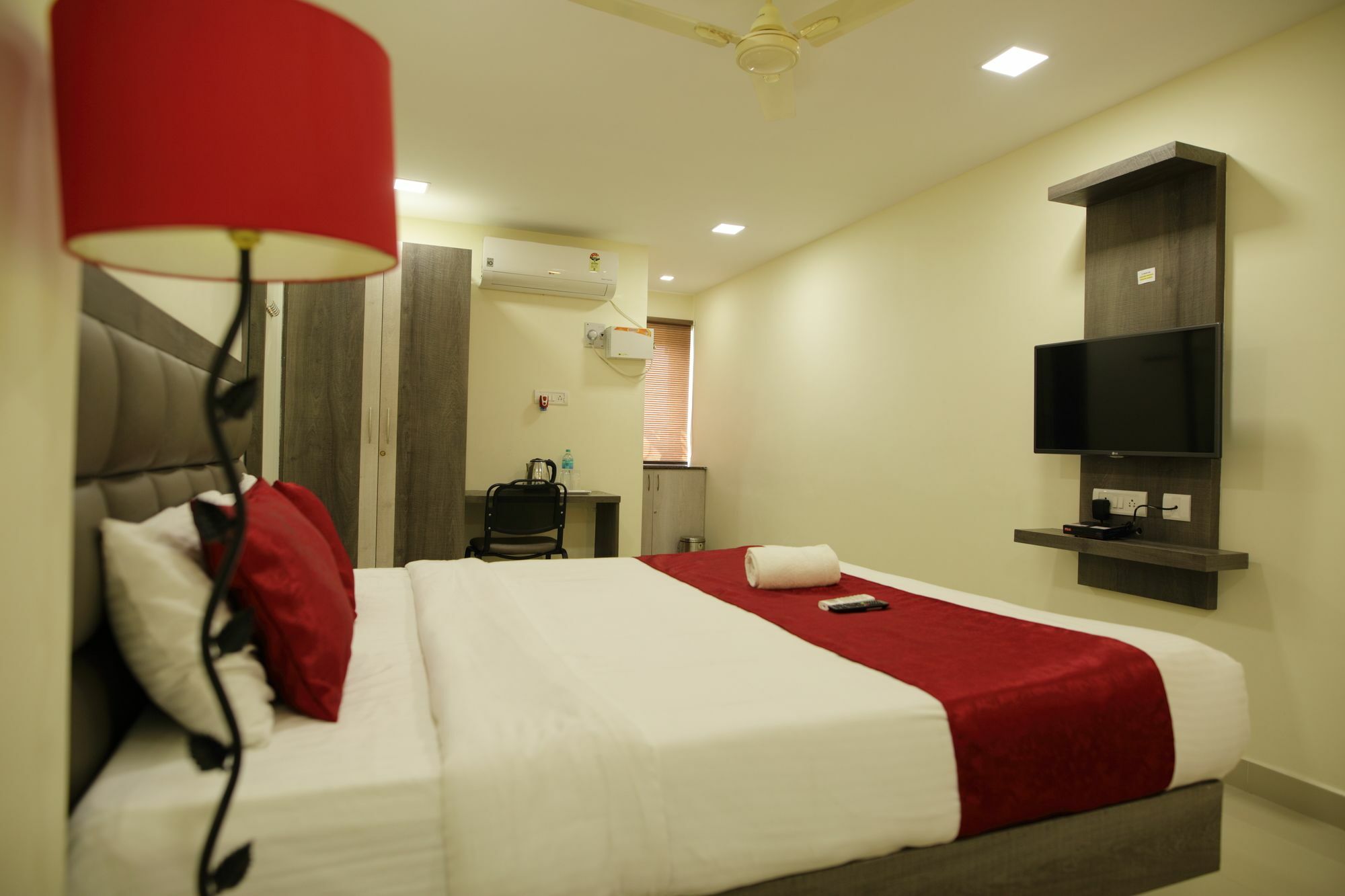 Venture Park, Omr, Thoraipakkam, Chennai Hotel Exterior foto
