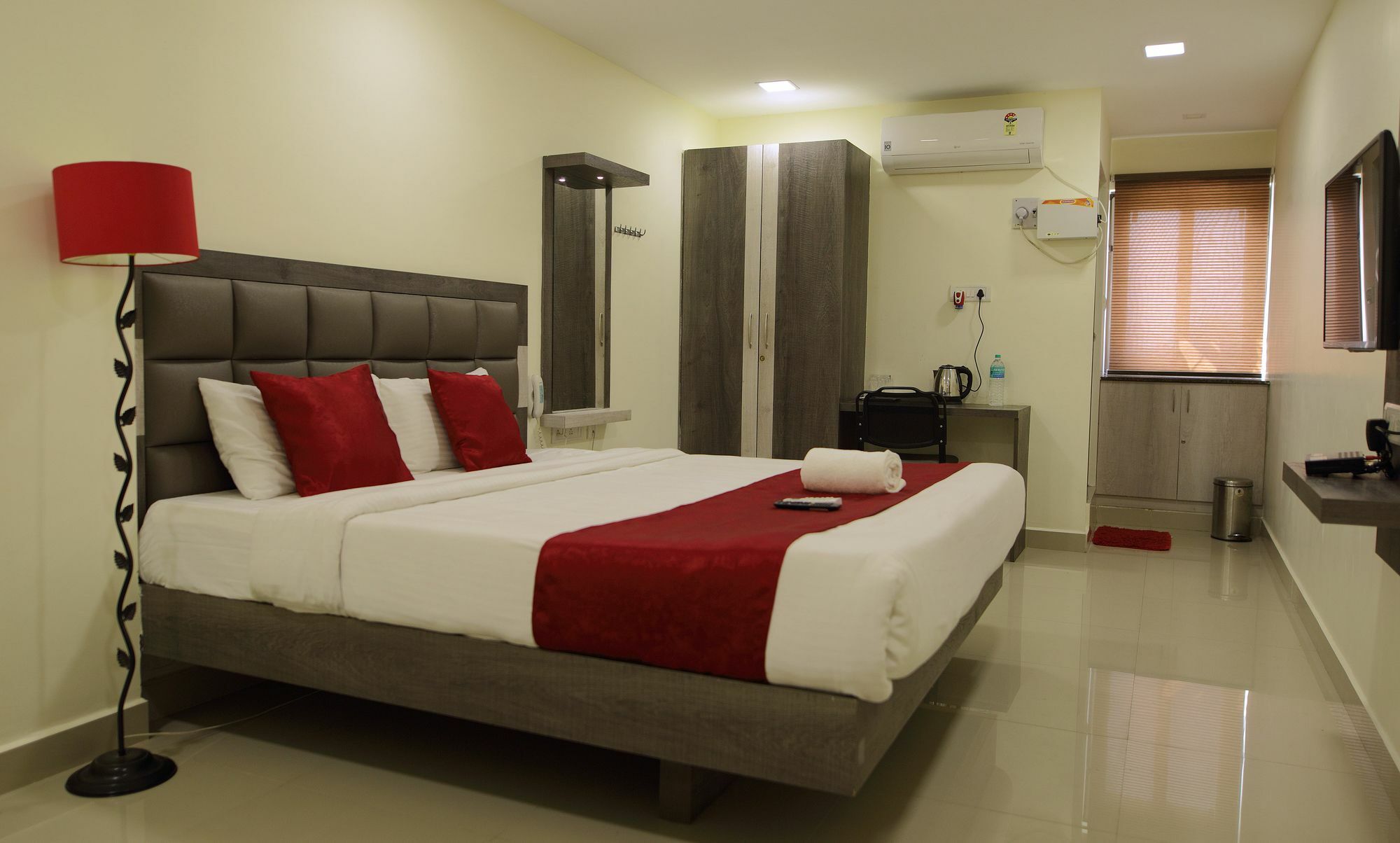 Venture Park, Omr, Thoraipakkam, Chennai Hotel Exterior foto